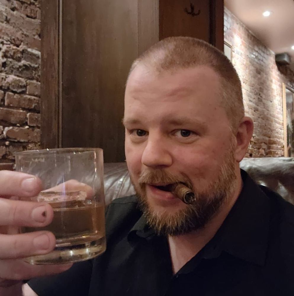 Meet your Posher, Mark